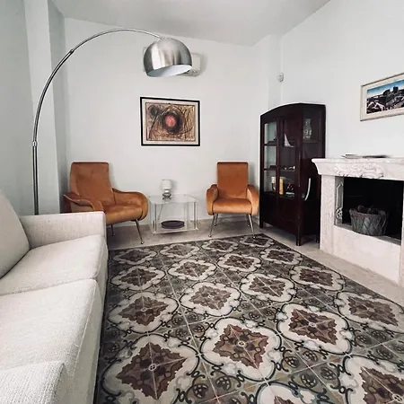 - Intendenza21 * Bari