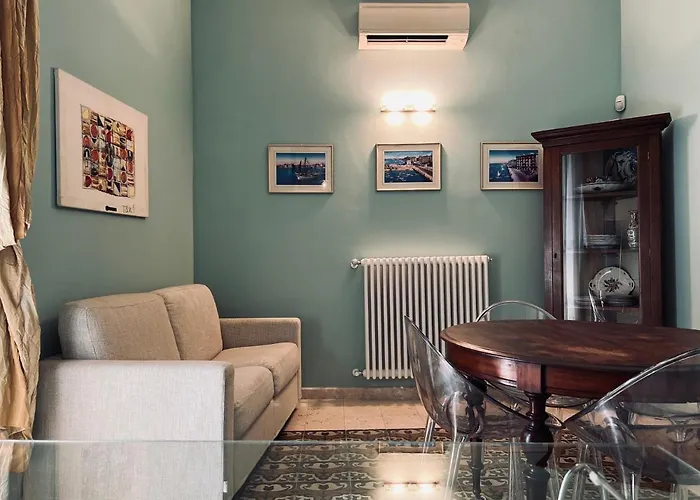 - Intendenza21 アパート